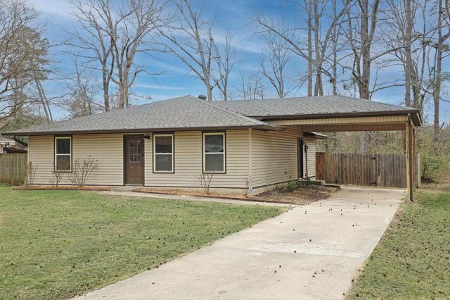 1300 Blue Acres, White Hall, AR 71602