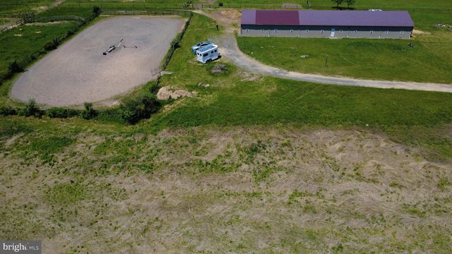 2472 BIGLERVILLE RD, Gettysburg, PA 17325