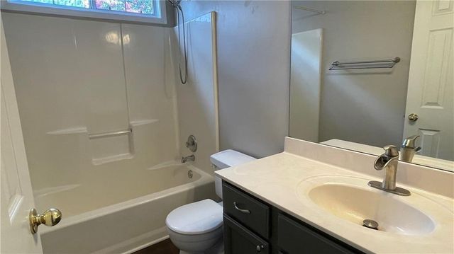 235 Cadence Court, Milton, GA 30004