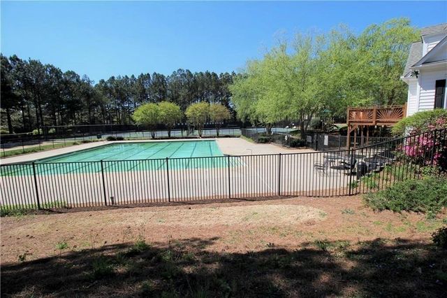 235 Cadence Court, Milton, GA 30004