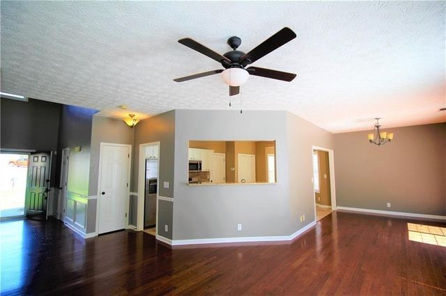 235 Cadence Court, Milton, GA 30004