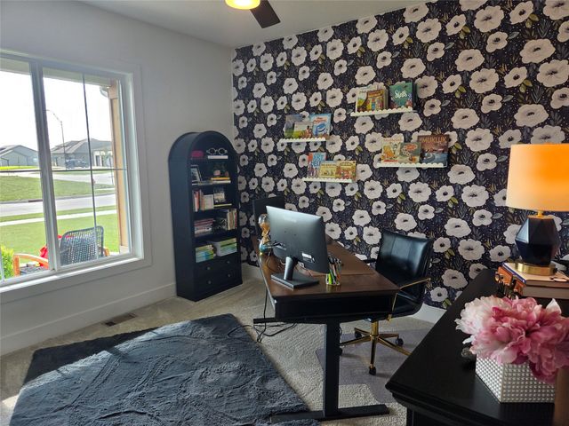 2725 NW Brookside Drive, Grimes, IA 50111