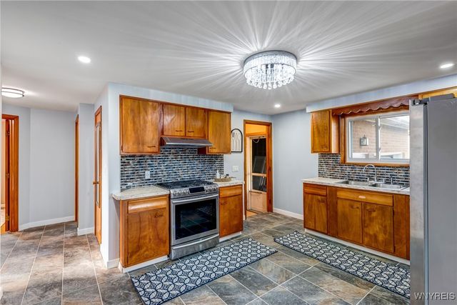 196 Barnabas Drive, Cheektowaga, NY 14043