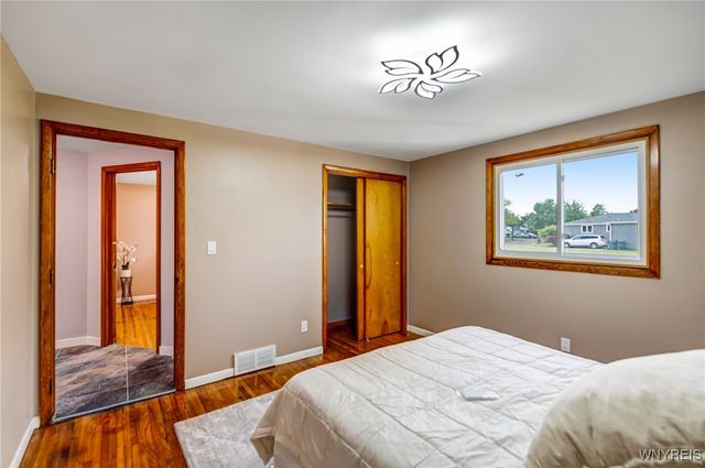 196 Barnabas Drive, Cheektowaga, NY 14043