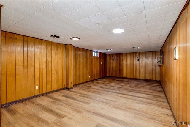 196 Barnabas Drive, Cheektowaga, NY 14043