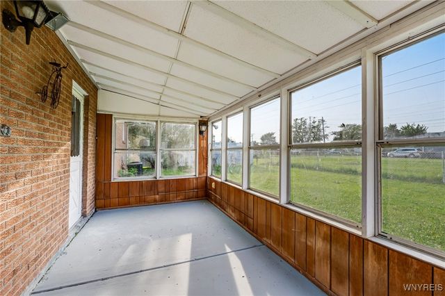 196 Barnabas Drive, Cheektowaga, NY 14043