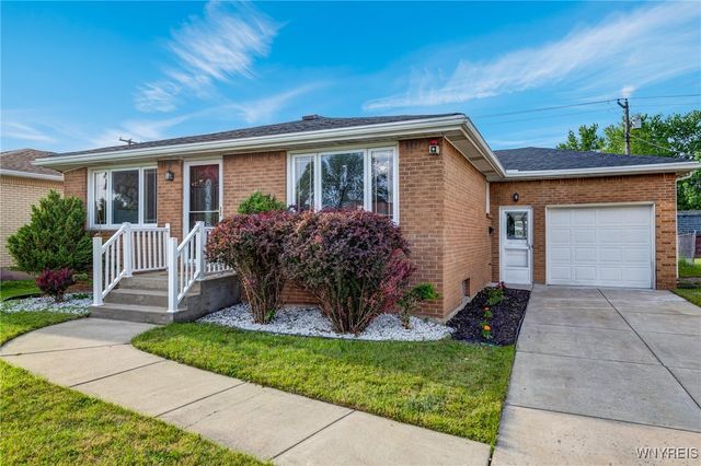 196 Barnabas Drive, Cheektowaga, NY 14043