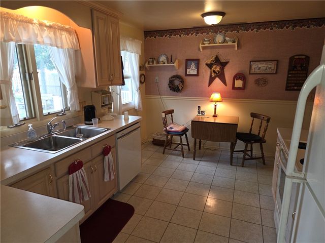 516 Heritage Dr Drive, Greece, NY 14615