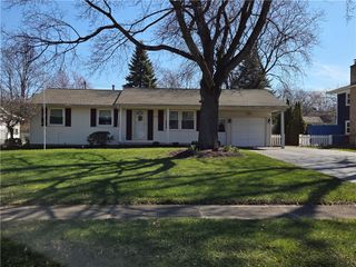 516 Heritage Dr Drive, Greece, NY 14615