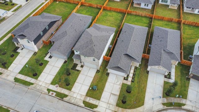 16513 Breezy Knoll, Conroe, TX 77302