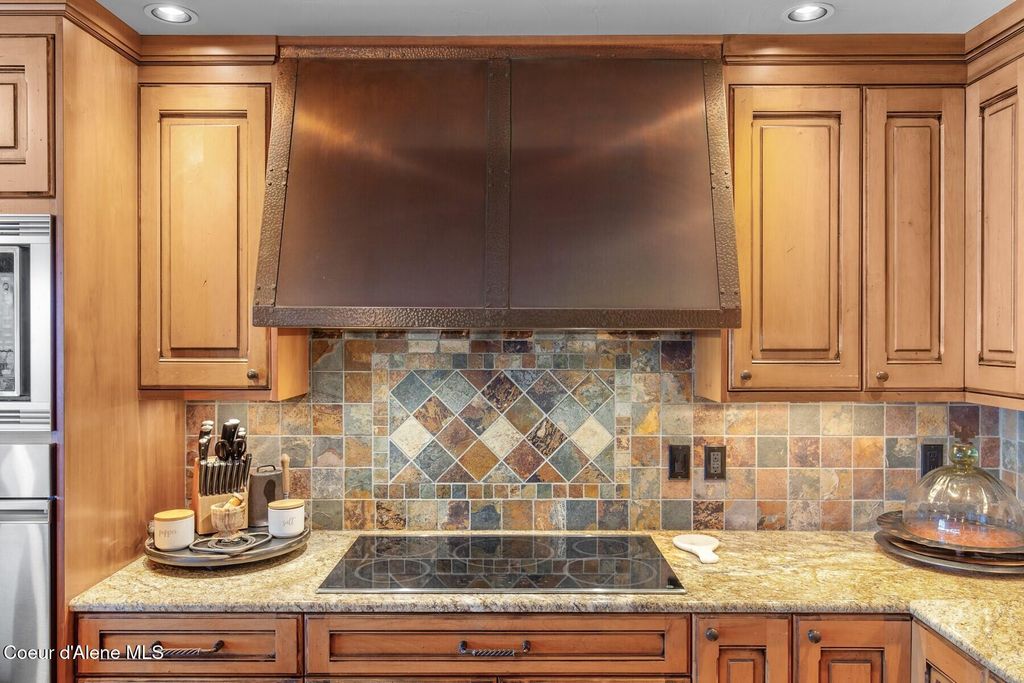 5828 W Onyx Cir, Coeur d'Alene, ID 83814 photo 13