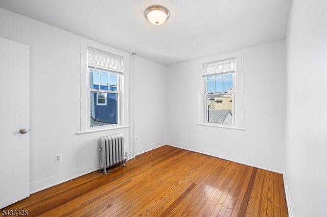 416 Belgrove Dr, Kearny Town, NJ 07032