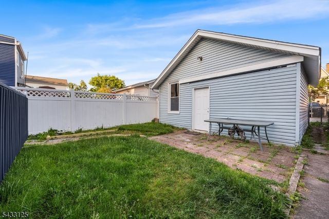 416 Belgrove Dr, Kearny Town, NJ 07032