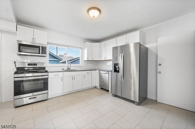 416 Belgrove Dr, Kearny Town, NJ 07032