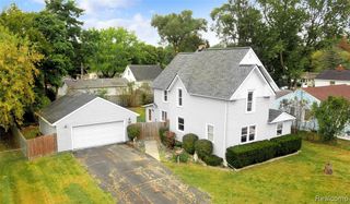 217 3rd Street, Fenton, MI 48430