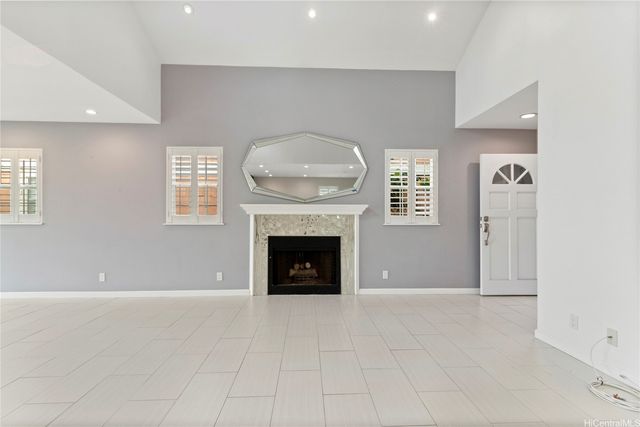98-1810 B Kaahumanu Street 3, Pearl City, HI 96782