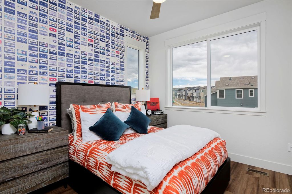 Image 29 of property listing at 11532 Vibrato Lane, Lone Tree, CO 80134
