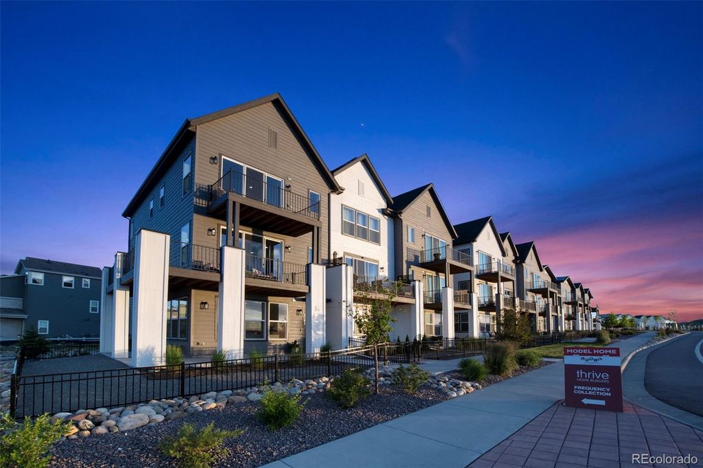 Image 33 of property listing at 11532 Vibrato Lane, Lone Tree, CO 80134