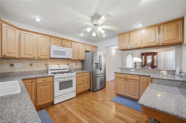 1901 Jack Frost RD, Virginia Beach, VA 23455