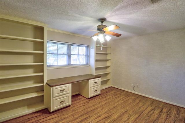 4005 Evergreen St Street, Lake Charles, LA 70605