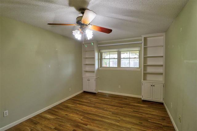4005 Evergreen St Street, Lake Charles, LA 70605