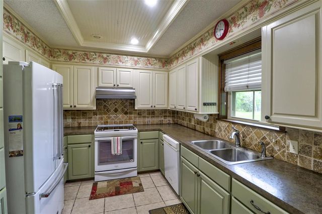 4005 Evergreen St Street, Lake Charles, LA 70605