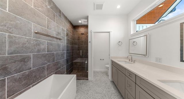 5912 Harold CT 106, Austin, TX 78721