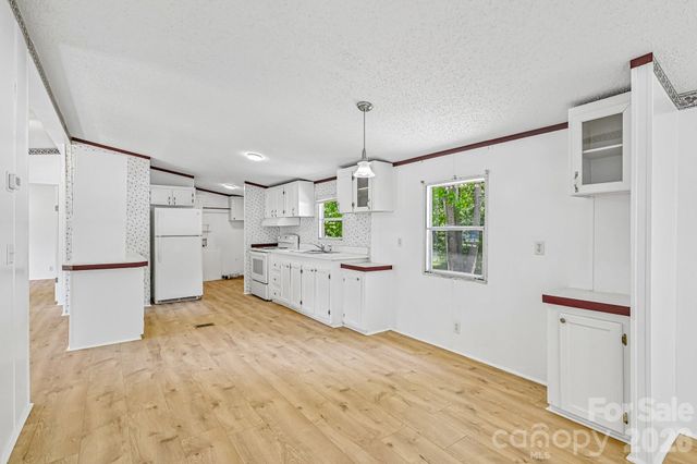 717 Rock Castle Drive, York, SC 29745