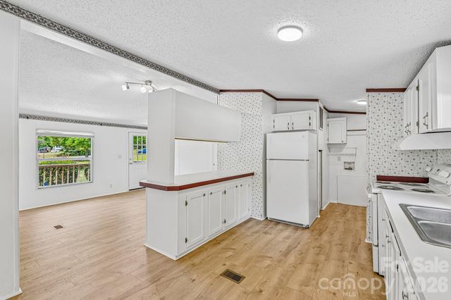 717 Rock Castle Drive, York, SC 29745