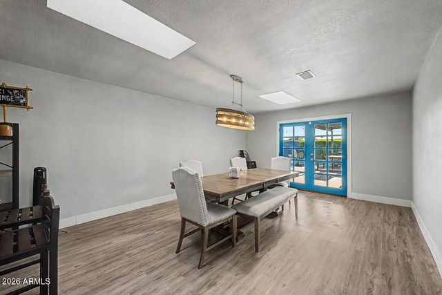 3925 W KRALL Street, Phoenix, AZ 85019