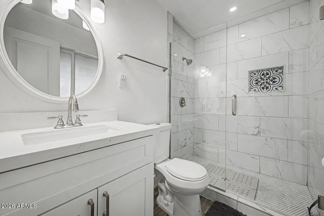 3925 W KRALL Street, Phoenix, AZ 85019