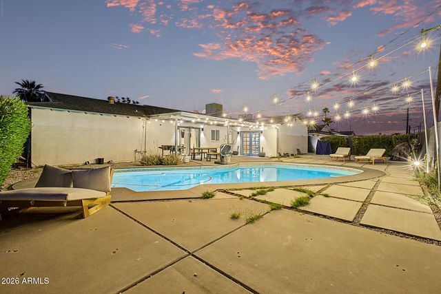 3925 W KRALL Street, Phoenix, AZ 85019