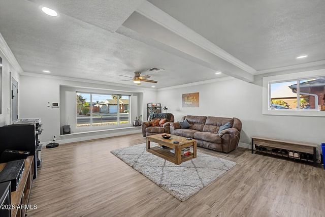 3925 W KRALL Street, Phoenix, AZ 85019