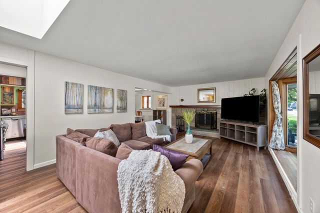 166 Flint Ridge Drive, Gahanna, OH 43230
