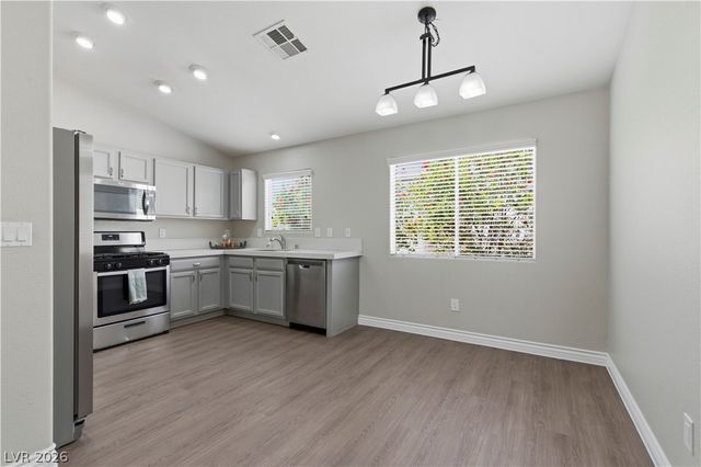 5520 Raven Creek Avenue, Las Vegas, NV 89130