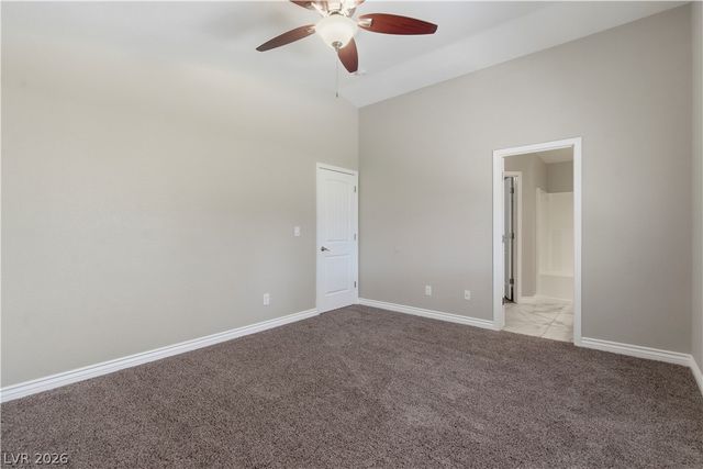 5520 Raven Creek Avenue, Las Vegas, NV 89130