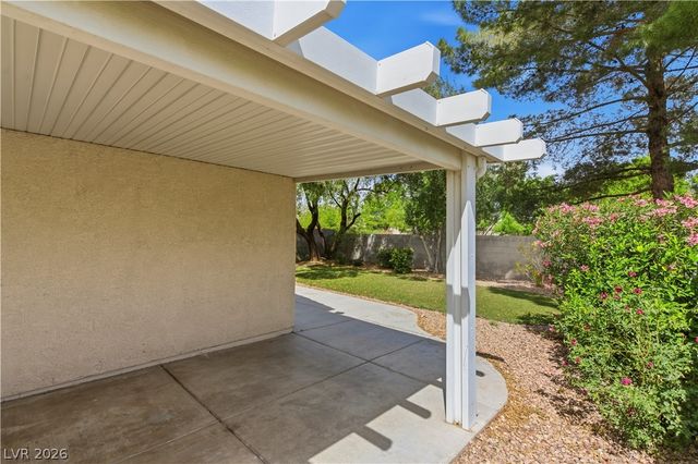 5520 Raven Creek Avenue, Las Vegas, NV 89130