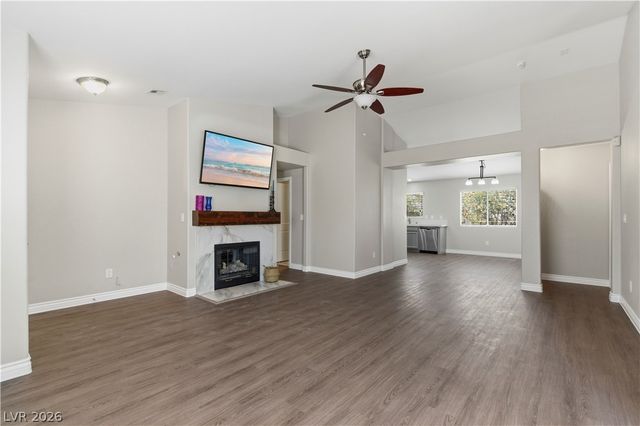 5520 Raven Creek Avenue, Las Vegas, NV 89130