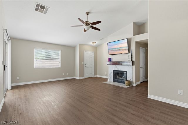 5520 Raven Creek Avenue, Las Vegas, NV 89130