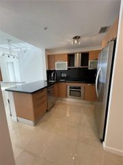 10 Aragon Ave 1220, Coral Gables, FL 33134