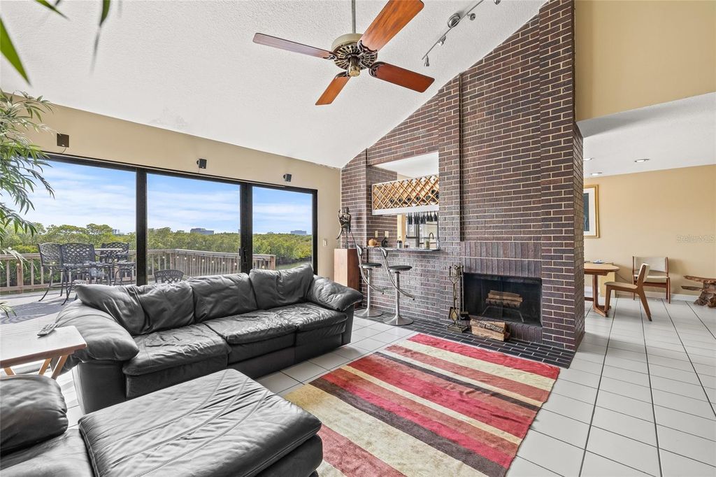 Image 14 of property listing at 4029 STARFISH LANE, Tampa, FL 33615