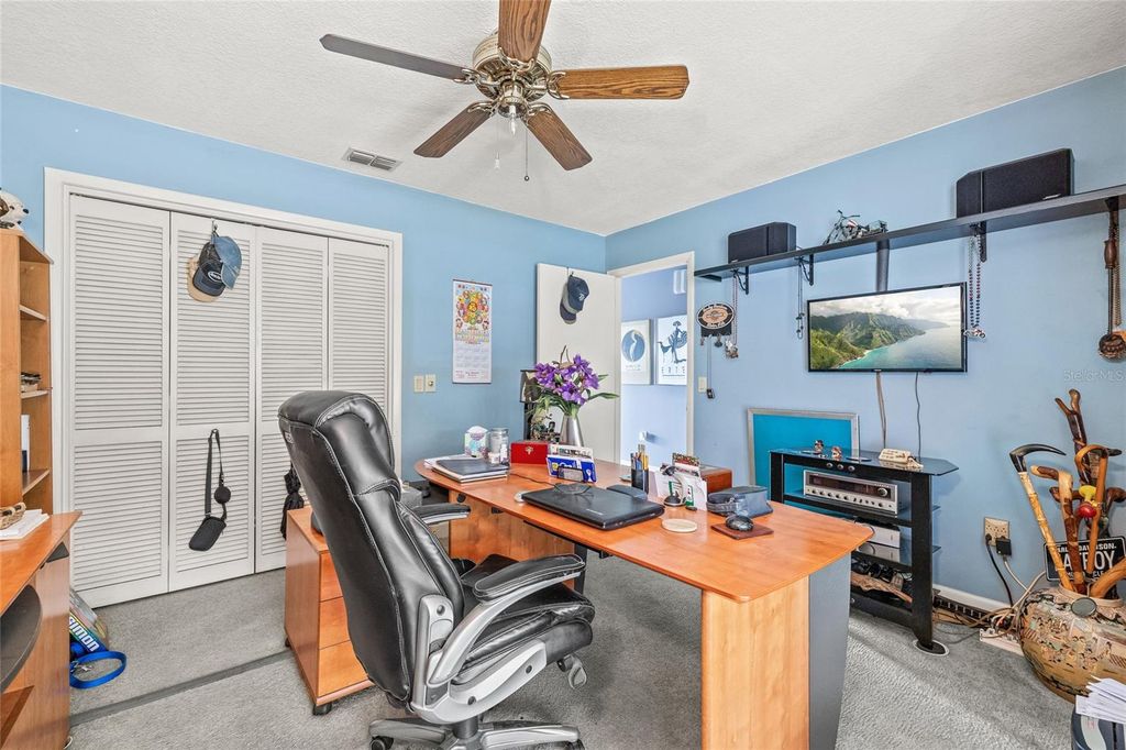 Image 34 of property listing at 4029 STARFISH LANE, Tampa, FL 33615