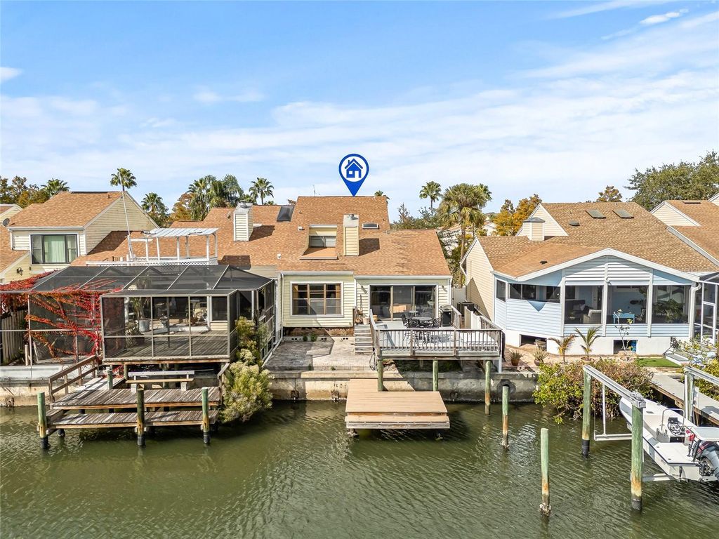 Image 5 of property listing at 4029 STARFISH LANE, Tampa, FL 33615