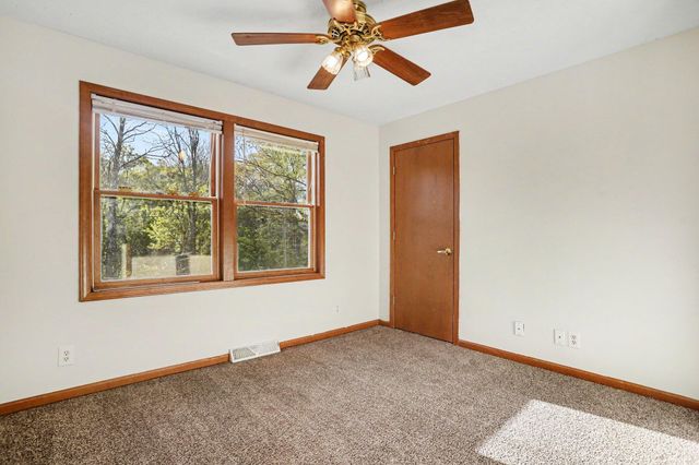 21095 North Avenue, Battle Creek City, MI 49017