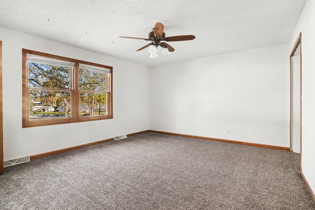21095 North Avenue, Battle Creek City, MI 49017