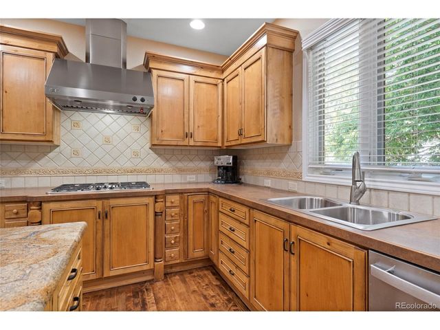 1591 Landon Ct, Windsor, CO 80550