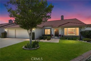 927 Knightsbridge, Redlands, CA 92374