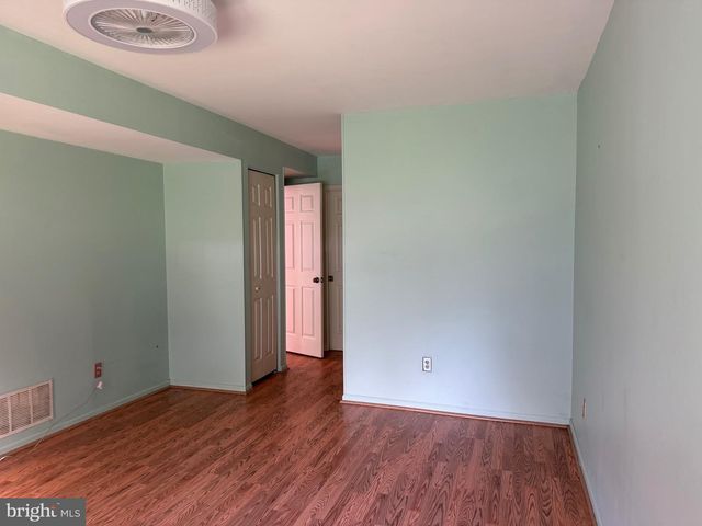 16012 BEACON HILL DR, Southampton, PA 18966