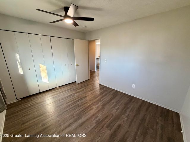 612-610 S Dibble Boulevard, Lansing, MI 48917