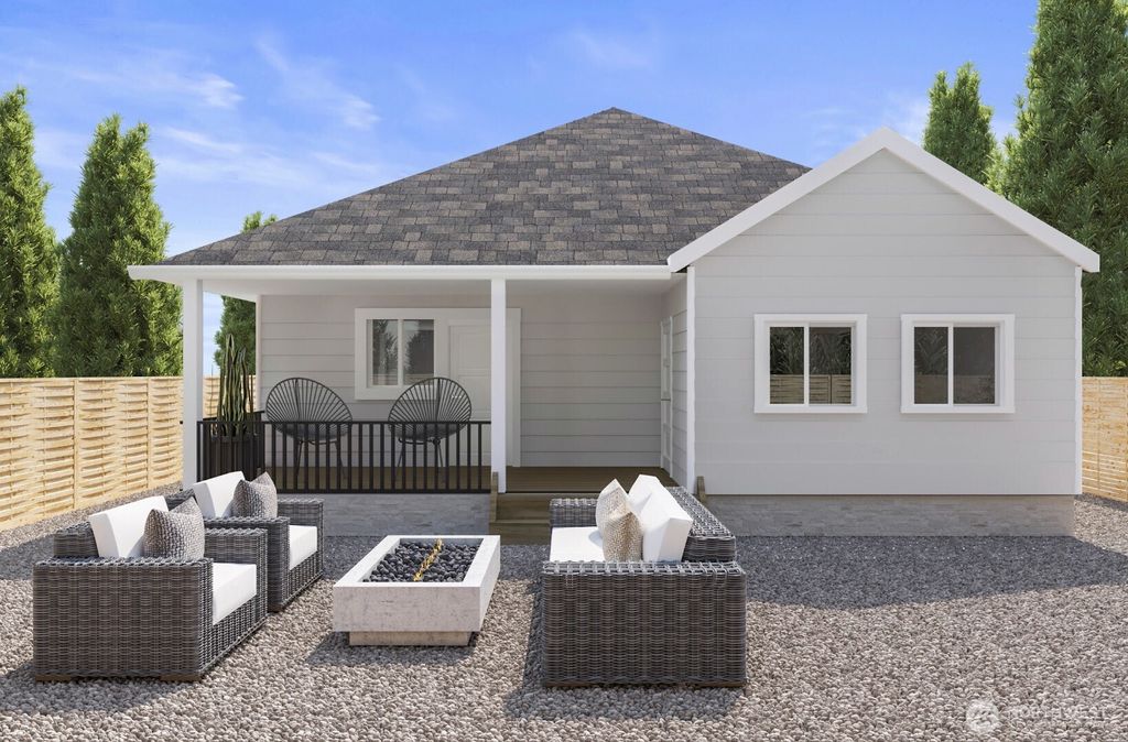 710 N 3rd Street, Westport, WA 98595